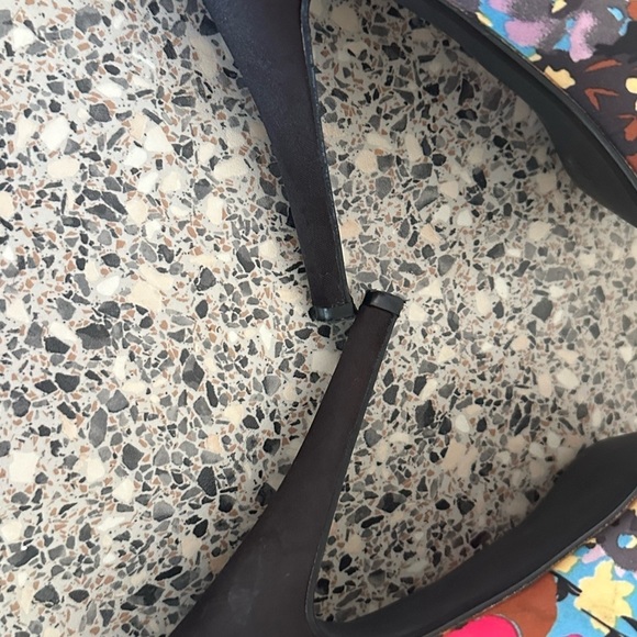 - Floral mixed Pattern detail high heels size 7 used hot tin roof ladies - Picture 13 of 16